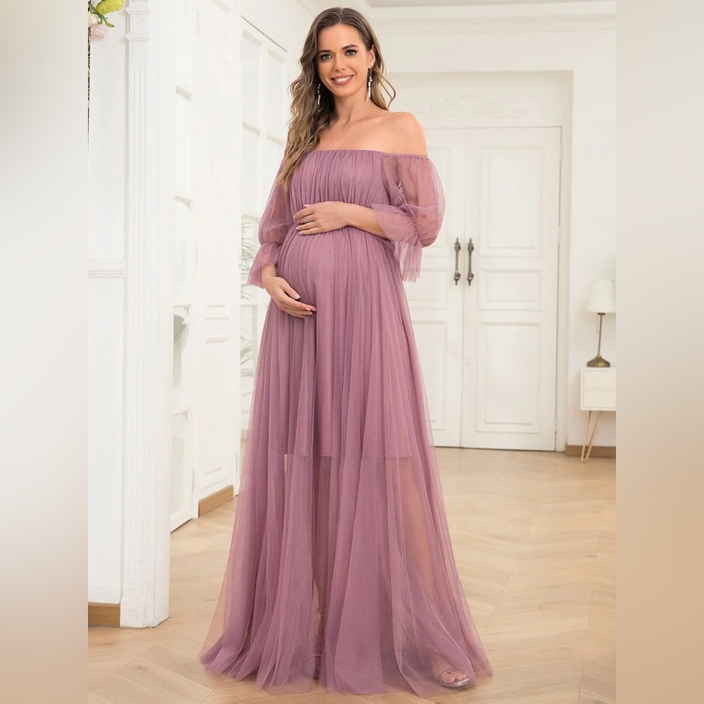 Sheer Off-Shoulder Double Skirt Maxi Maternity Dress
Color:Purple Orchid
Size:14